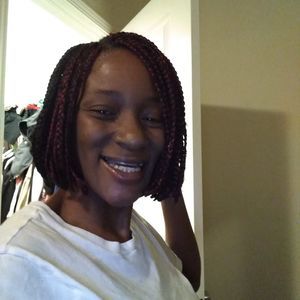 Meet your Posher, Devona